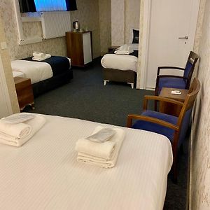 Chambre Quadruple Économique