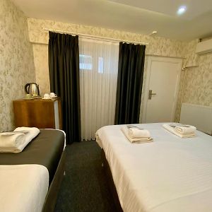 Chambre Triple Économique