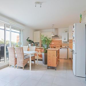 Appartement à 2 Chambres à Coucher
