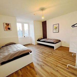Appartement à 3 Chambres à Coucher