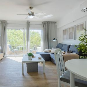Appartement à 3 Chambres à Coucher