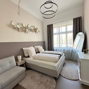 Appartement à 3 Chambres à Coucher