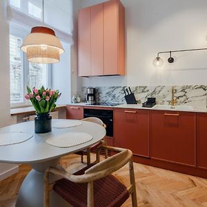Appartement de Luxe à 1 Chambre à Coucher