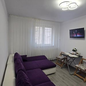 2 Room Apartment 15 Minutes From Unirii