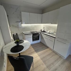 Cozy Apartment In Heart Of Old Town
