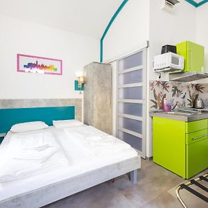 Studio Petite Lit King-Size