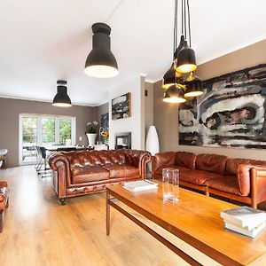 Appartement Premier à 4 Chambres à Coucher