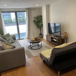 Appartement à 3 Chambres à Coucher