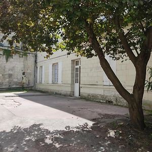 Appartement Avec Parking Prive