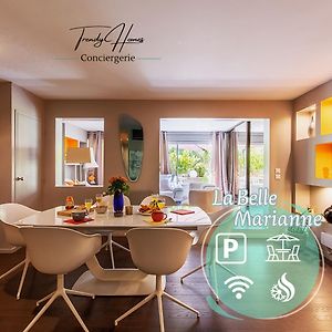 Appartement à 2 Chambres à Coucher