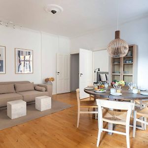 Appartement à 3 Chambres à Coucher