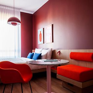 Chambre Moyenne Lit King-Size