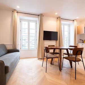 Appartement de Luxe à 1 Chambre à Coucher
