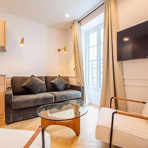 Appartement de Luxe à 1 Chambre à Coucher