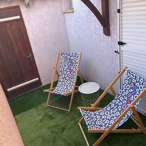 Appartement à 2 Chambres à Coucher