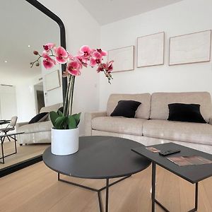 Appartement à 2 Chambres à Coucher