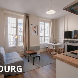 Appartement à 2 Chambres à Coucher