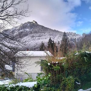 Appartement à 2 Chambres à Coucher