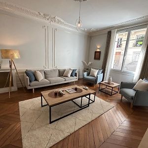 Appartement à 2 Chambres à Coucher