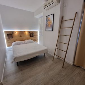 Private Bathroom King Room