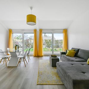 Appartement à 2 Chambres à Coucher