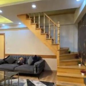 Appartement de Luxe à 4 Chambres à Coucher