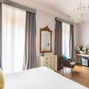 Spagna Art&Suites