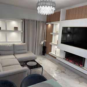 Emotion Vip Apartment