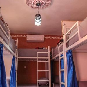 Dormitory Room Mixed