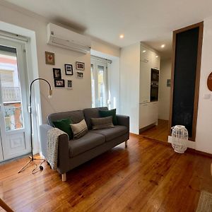 Great Lisbon Pad In Alcantara