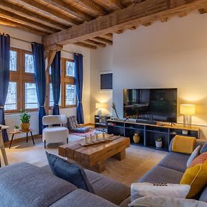 Appartement à 2 Chambres à Coucher