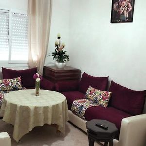Appartement à 3 Chambres à Coucher