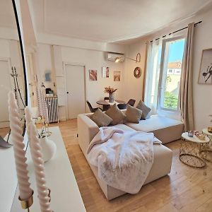 Appartement à 2 Chambres à Coucher