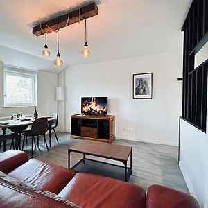 Appartement à 2 Chambres à Coucher