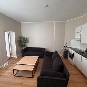Appartement à 2 Chambres à Coucher