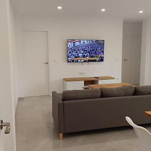 Appartement à 3 Chambres à Coucher