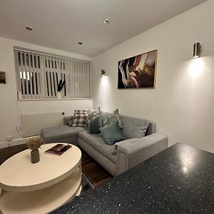 Appartement à 2 Chambres à Coucher