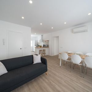Appartement à 3 Chambres à Coucher