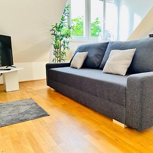 Appartement à 2 Chambres à Coucher