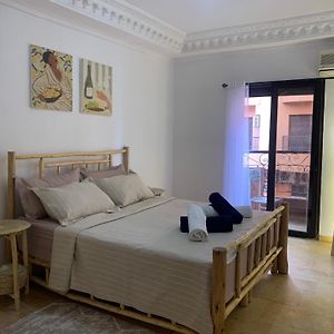 Appartement à 2 Chambres à Coucher