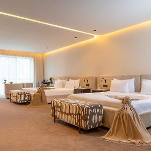 Suites By Le Reve