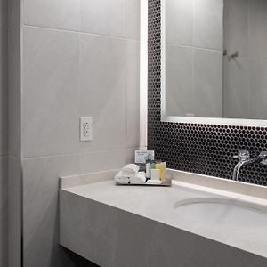 Chambre Lit Queen-Size