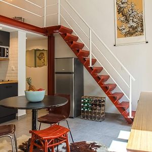 Appartement à 2 Chambres à Coucher