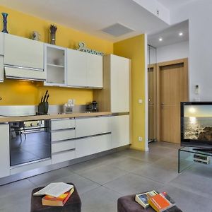 France 82 D - 2 Rooms - Terrace - 1 Min To The Sea