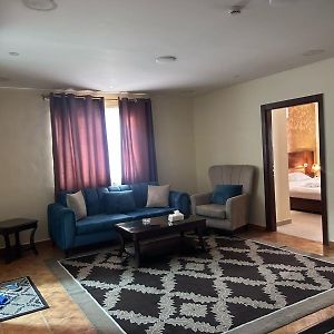 Appartement à 2 Chambres à Coucher