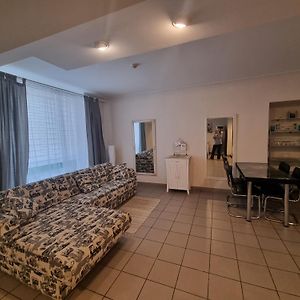 Camellia Studio Apartment & Parking