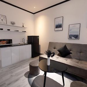 Studio Standarde