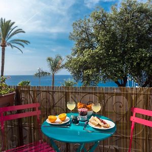 Etats Unis 892 - Spacious Flat On Sea Front Wac