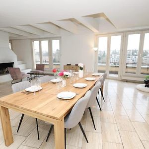 Appartement de Luxe à 3 Chambres à Coucher