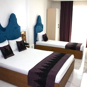 Chambre Standarde Triple